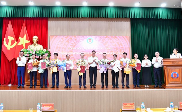 Hội nghị công bố và trao Quyết định của Tổng Kiểm toán nhà nước về công tác cán bộ
