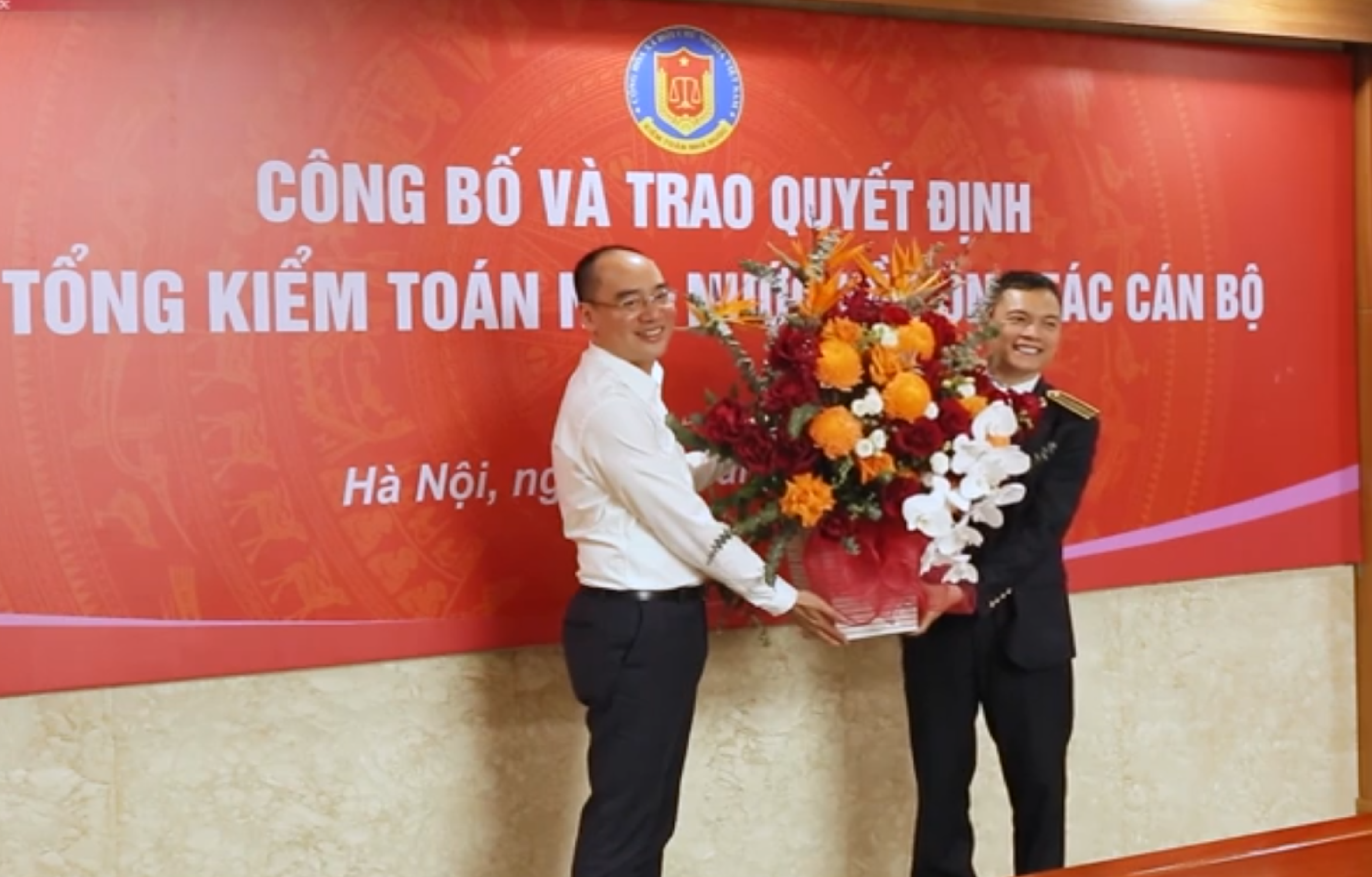 Trao Quyết định bổ nhiệm Cục trưởng Cục Công nghệ thông tin