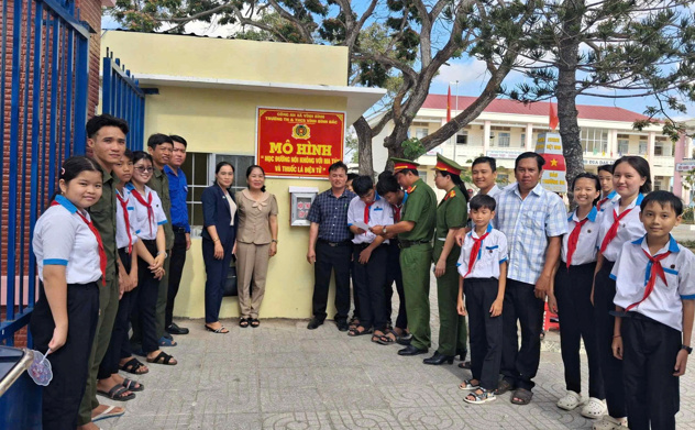 Xây dựng “lá chắn” kép trước hiểm họa thuốc lá điện tử: Góc nhìn từ thực tiễn địa bàn cơ sở