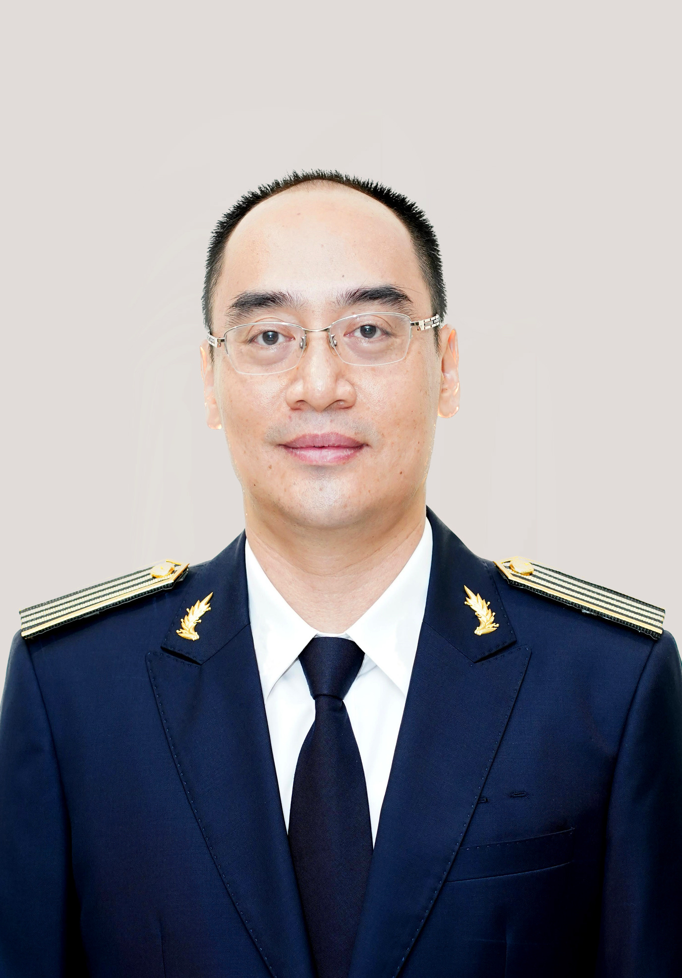 ÔNG BÙI QUỐC DŨNG