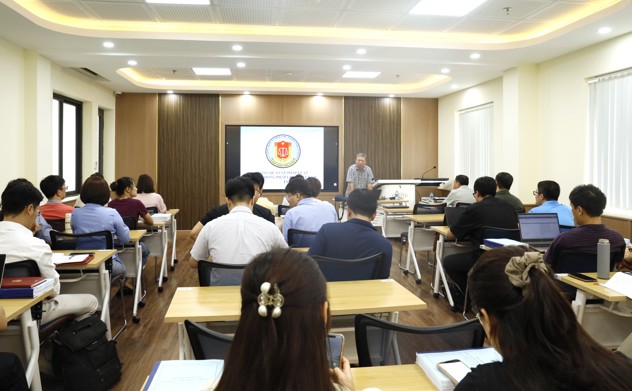 Bồi dưỡng kiến thức về pháp luật và định giá tài sản cho đội ngũ chuyên viên, Kiểm toán viên nhà nước