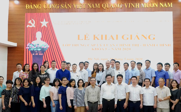 Kiểm toán nhà nước khai giảng lớp trung cấp lý luận chính trị - hành chính năm 2020