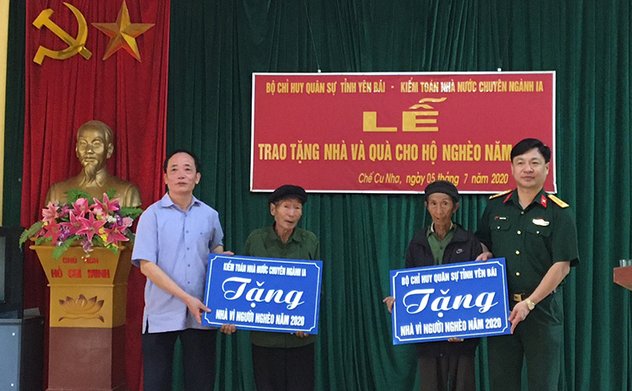 Trao tặng nhà tình nghĩa cho hộ nghèo đặc biệt khó khăn về nhà ở tại Mù Căng Chải, Yên Bái