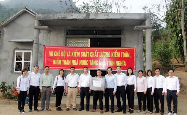 Vụ Chế độ và Kiểm soát chất lượng kiểm toán tặng nhà tình nghĩa tại Xín Mần, Hà Giang