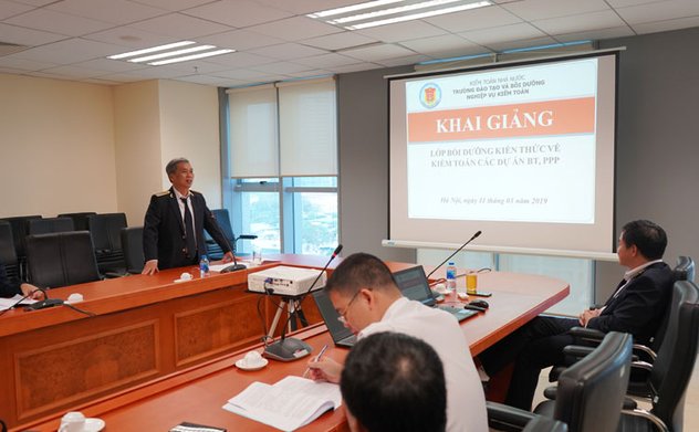 Khai giảng lớp bồi dưỡng kiến thức về kiểm toán dự án BT, PPP
