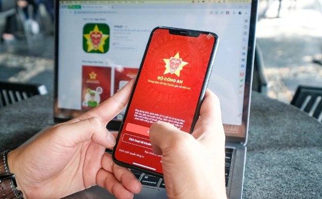 Thúc đẩy triển khai các giải pháp công nghệ phục vụ người dân, doanh nghiệp