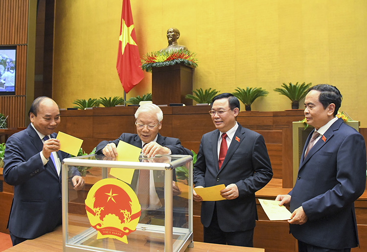 Uá»· Vien Bá»™ Chinh Trá»‹ TrÆ°á»Ÿng Ban Tá»• Chá»©c Trung Æ°Æ¡ng Pháº¡m Minh Chinh Ä'Æ°á»£c Báº§u Giá»¯ Chá»©c Thá»§ TÆ°á»›ng Chinh Phá»§